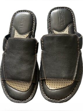 Born Sz 9 Men’s Black Leather Slide Sandals